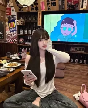 性感妖娆的美女