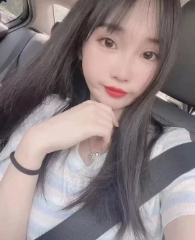 00后四川兼职娇小小妹尝鲜