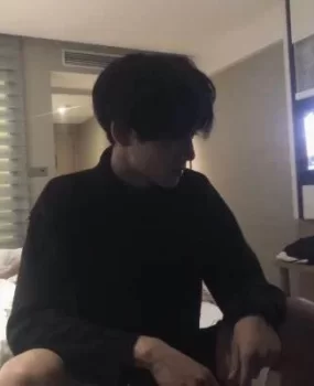 海归留学生男模 高学历高素质 优秀 17CM