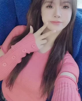 海珠区清纯可爱美女