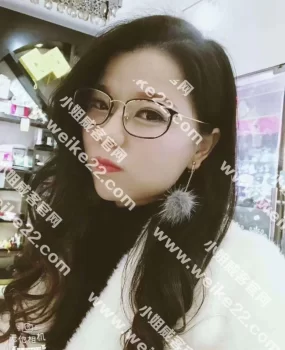 喜欢大胸大屁股的来，爽