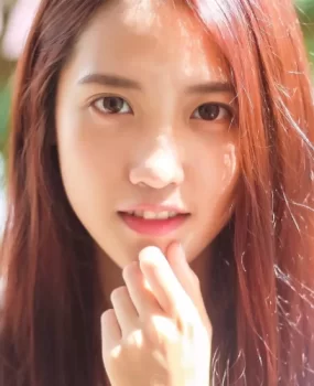 上虞恒力路漂亮MM 微微一笑很倾城