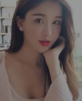 昆明北市区坚挺大胸美女爽记