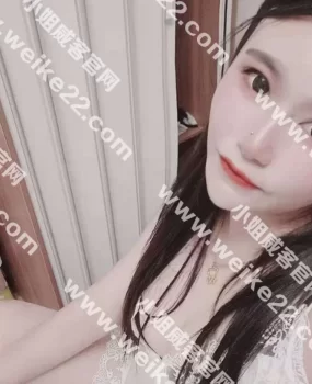 小北地铁站印象深刻小姐姐