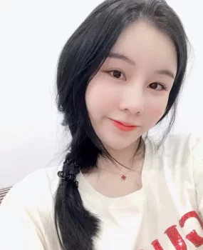 验证性感美女，颜值高，个人兼职服务不错，推荐给大家