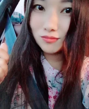 服务好的一小骚妇