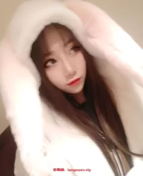 本狼承诺这绝对是我体验最好的一次，刚下水，不催射，人美穴紧